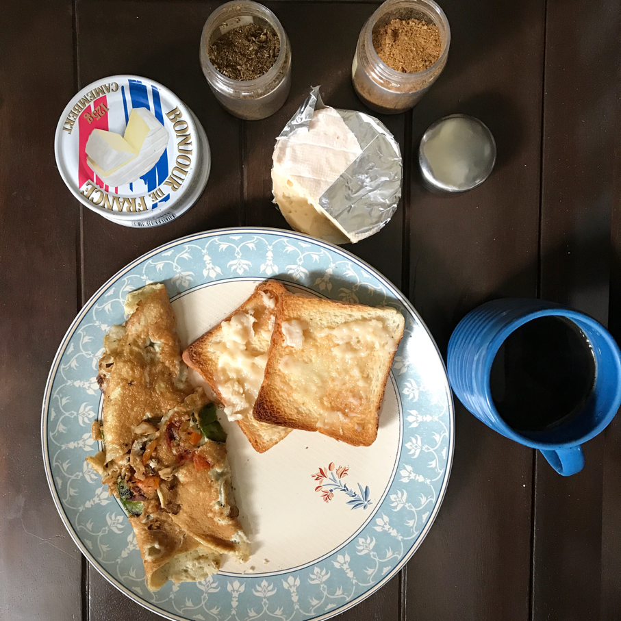 A Monday breakfast that sets up one’s week