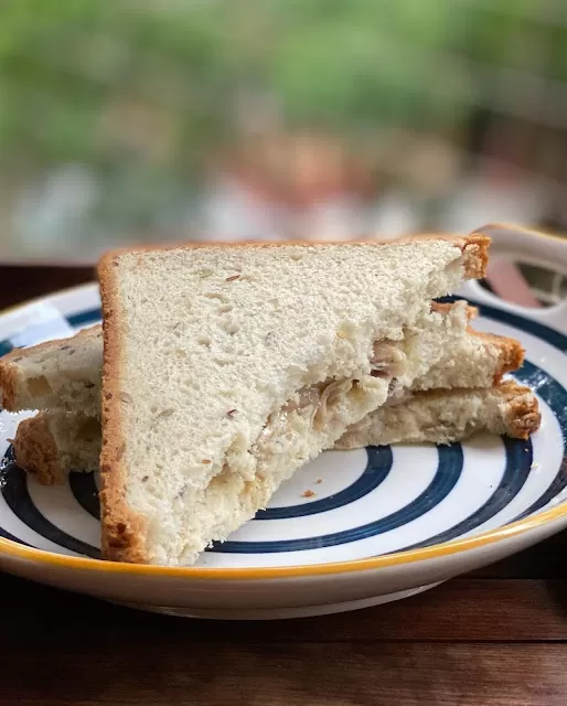 A simple chicken sandwich recipe stuffed with childhood memories