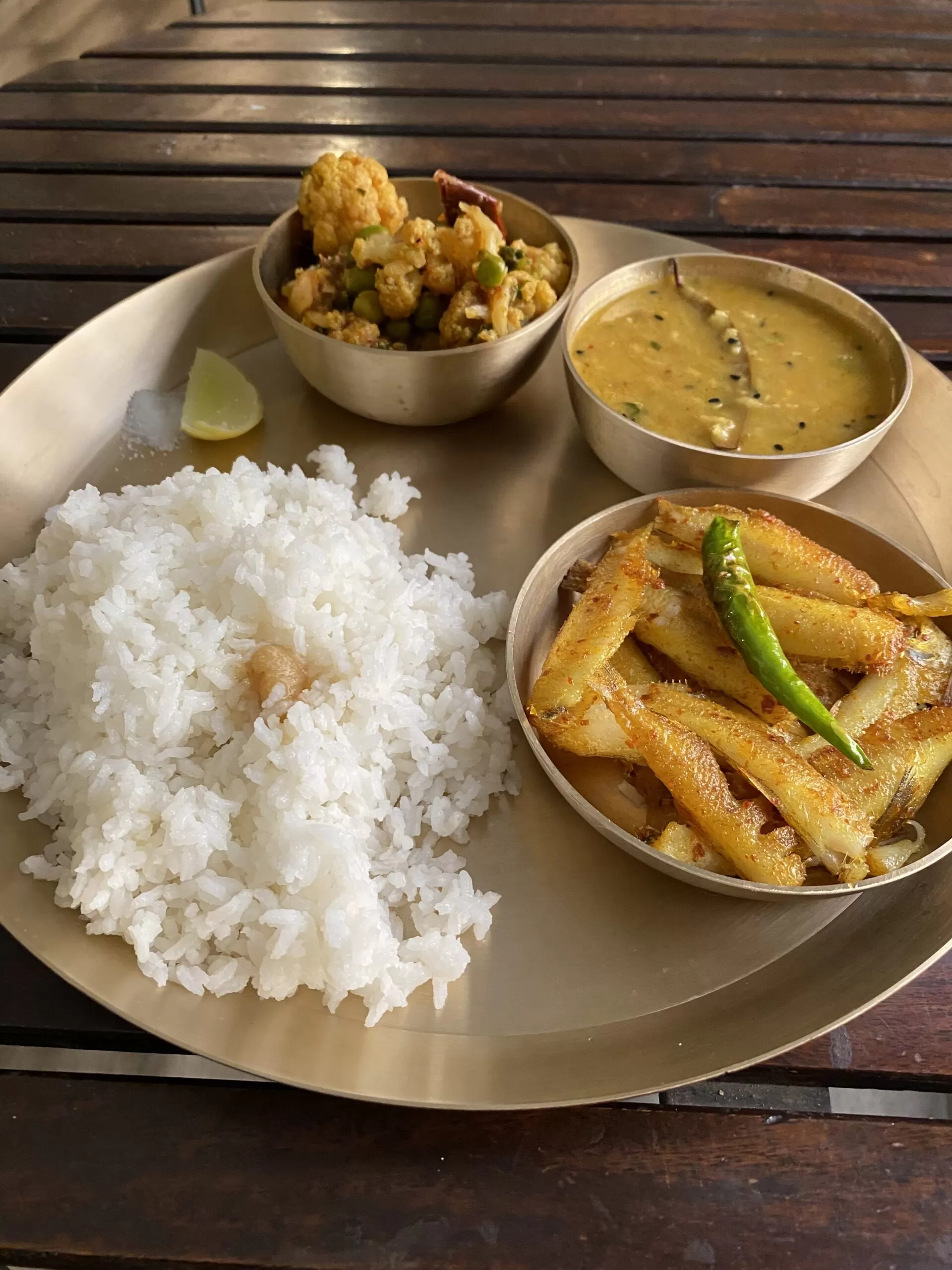 How vegetarian is the Bengali thali?