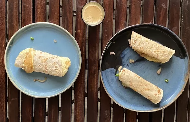 Of egg rolls and maachh bhaaja (fried fish) and Kolkata love bites in Mumbai