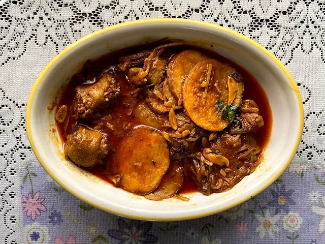 We didn’t start the fire: The birth of the Mumbai Native Kitchen & the 4 Mumbai home chefs who cooked up a storm for this Mumbai origins food story.