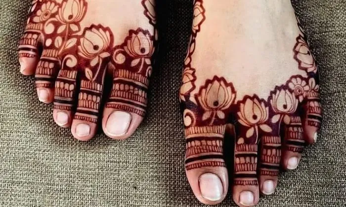 Lotus Toe Foot Mehndi Design Lotus Toe Foot Mehndi Design