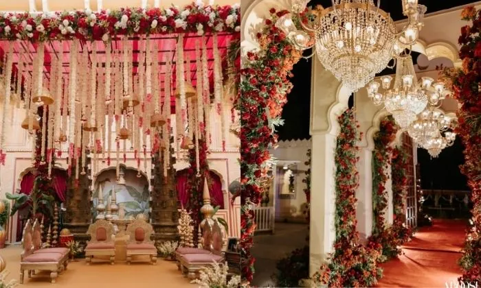 Laal Ishq Wedding Decoration Theme