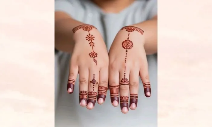 Minimal Finger Mehendi Design for Kids