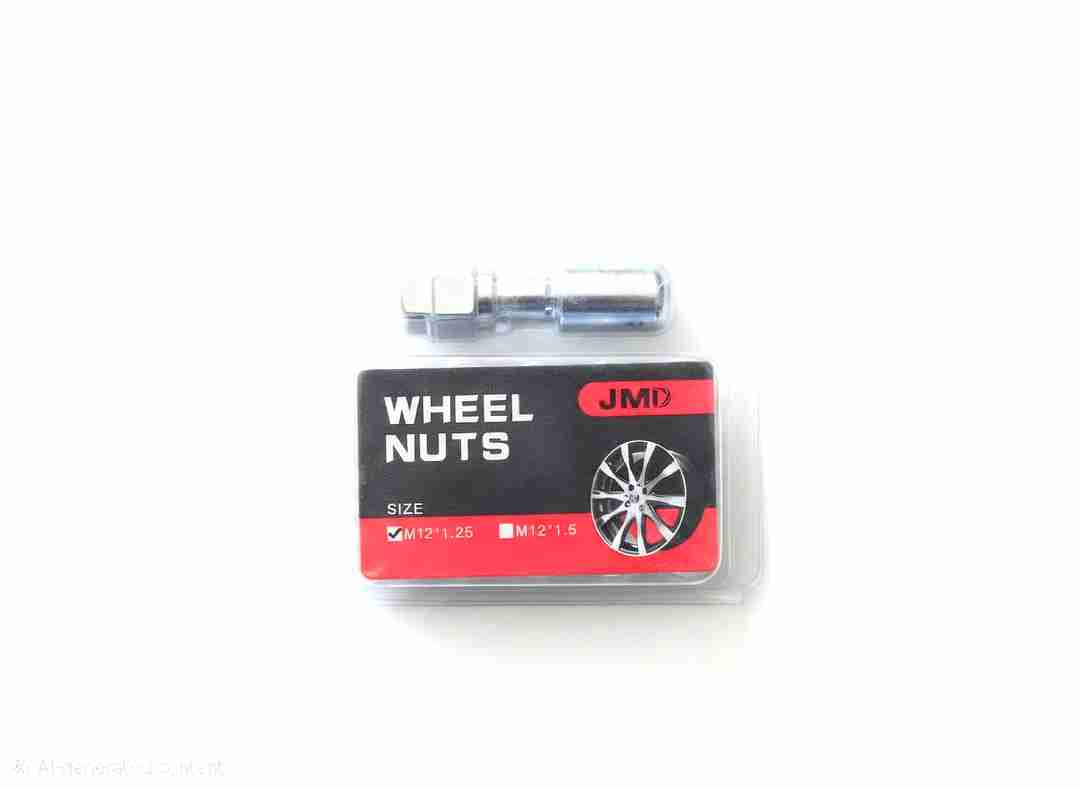 Wheel Accessories
