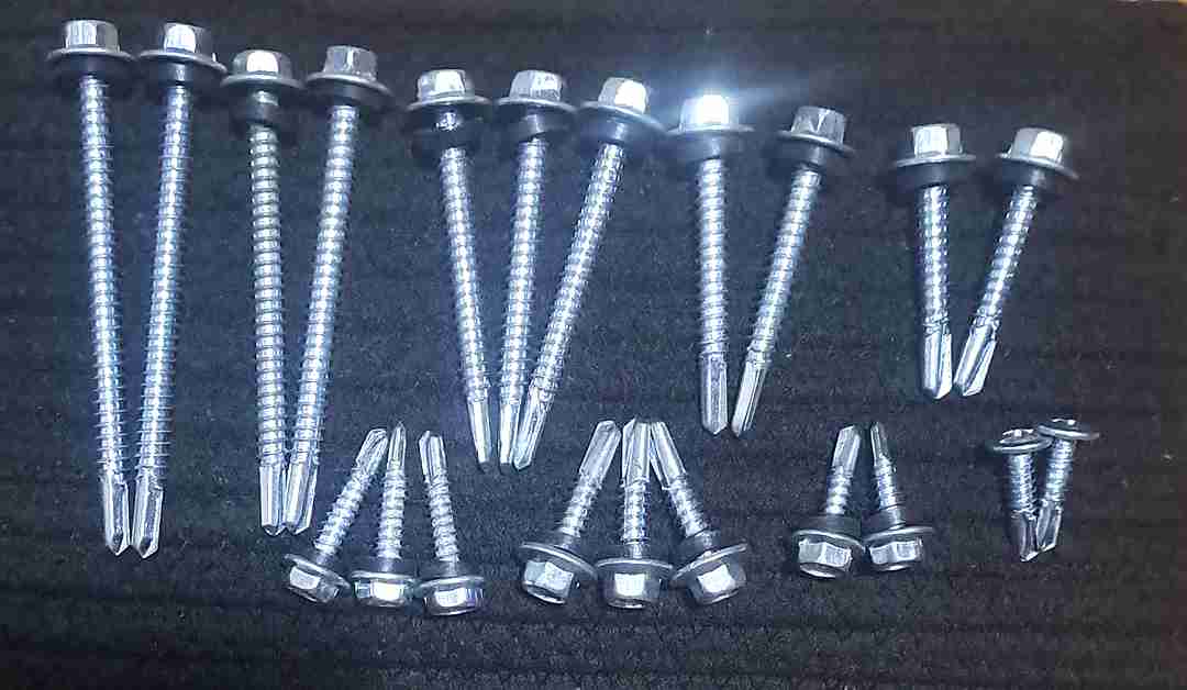 Self tapping screws