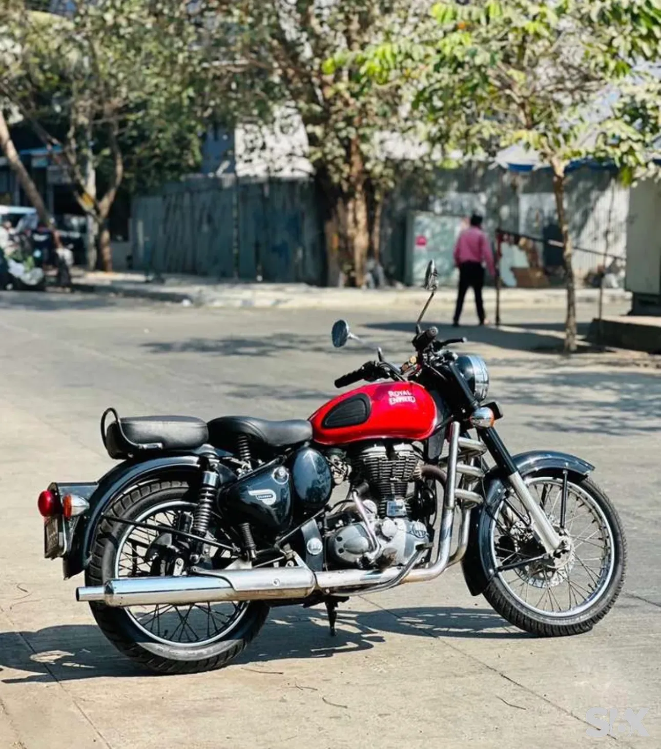 Royal Enfield Classic 350 classic Used bikes in Mumbai