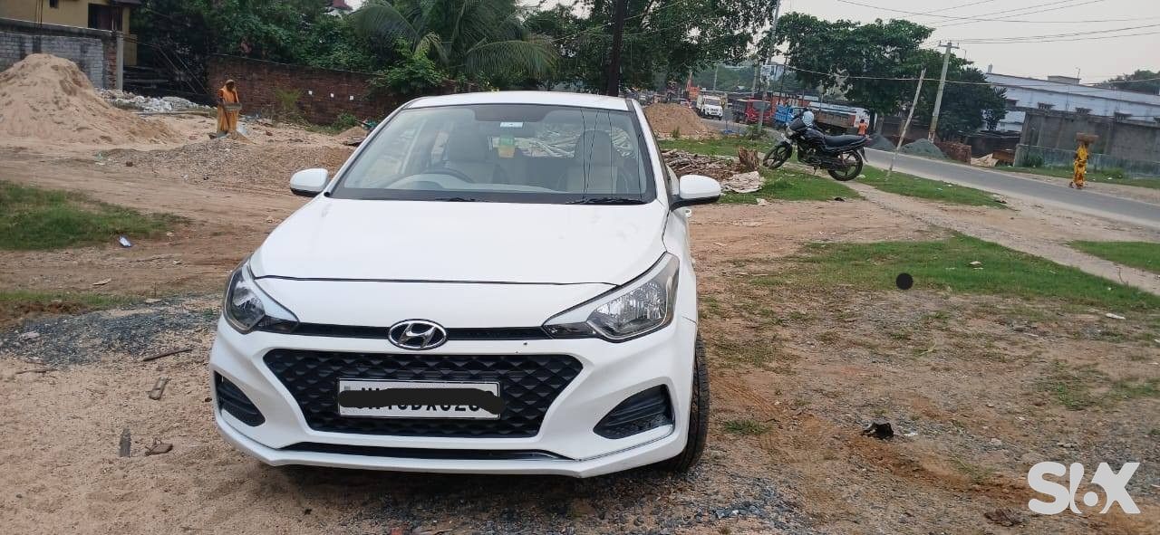 Hyundai i20 12-magna-executive Used cars in Brand-hyundai