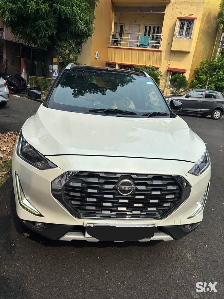 NISSIAN Magnite 10-xv Used cars in Model-magnite