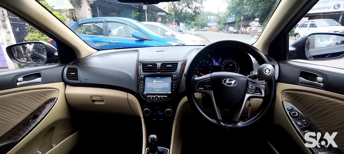 Hyundai Verna 16-sx-vtvt-at Used cars in Model-verna