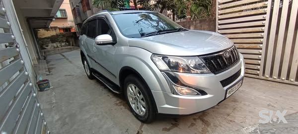 Mahindra XUV500 22-w8-at Used cars in Brand-mahindra