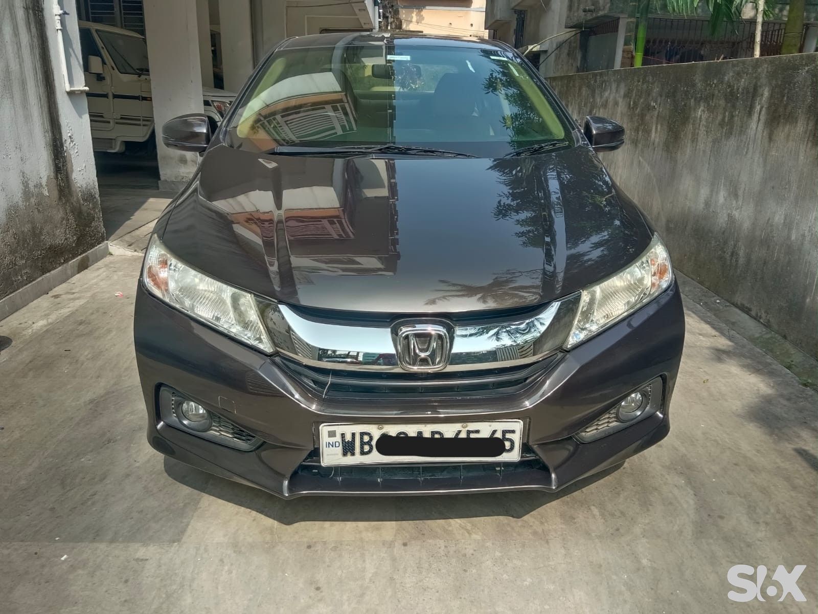 Honda City 15-v-5th-gen-i-vtec-mt Used cars in Model-city