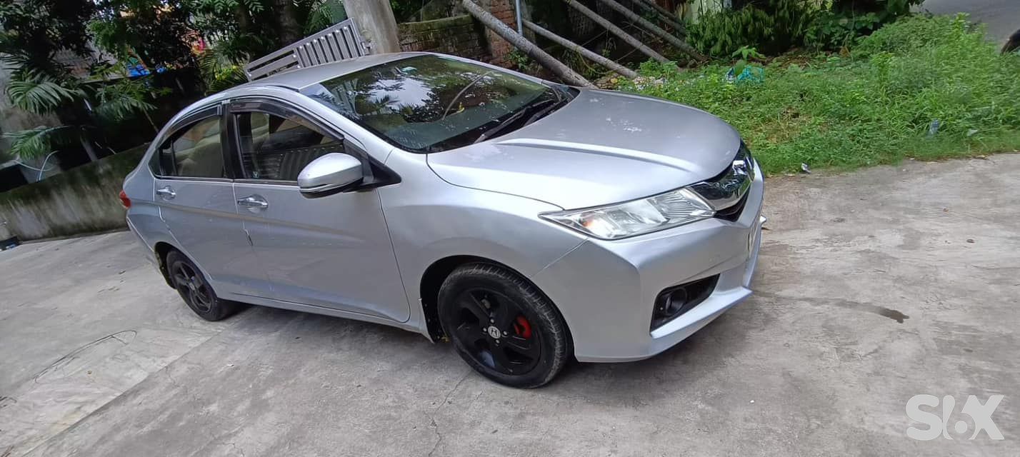 Honda City 15-sv-i-vtec-mt Used cars in Model-city