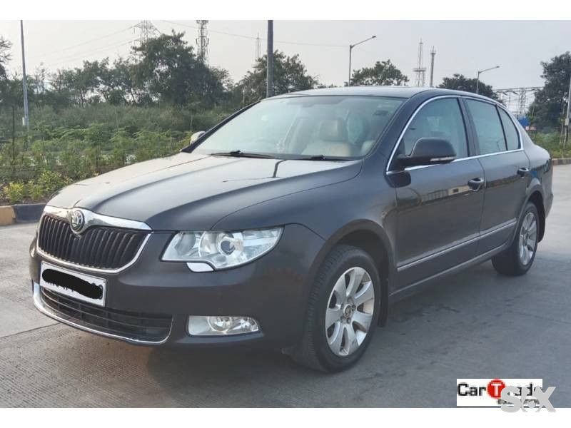 SKODA Superb elegence-118kwtfsi Used cars in Model-superb