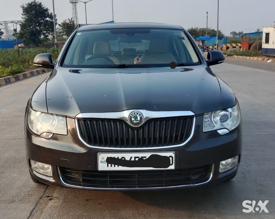 SKODA Superb elegance-tdi-20-at Used cars in Model-superb