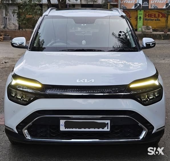 Kia Carens 14-luxury-plus-6-str Used cars in Brand-kia