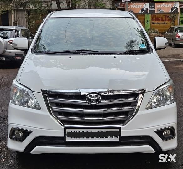 Toyota Innova 20-v Used cars in Model-innova