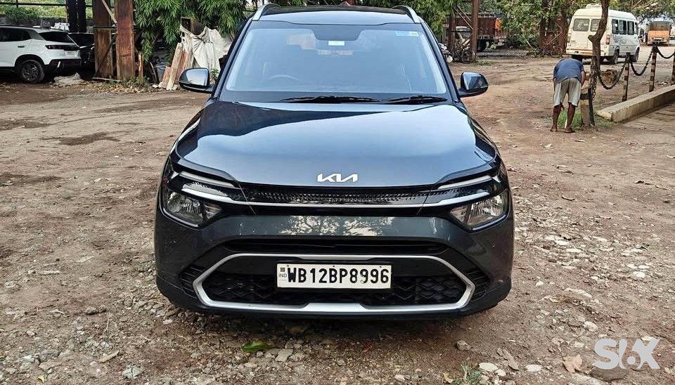 Kia Carens 14-luxury-7-str Used cars in Vehicletype-suv