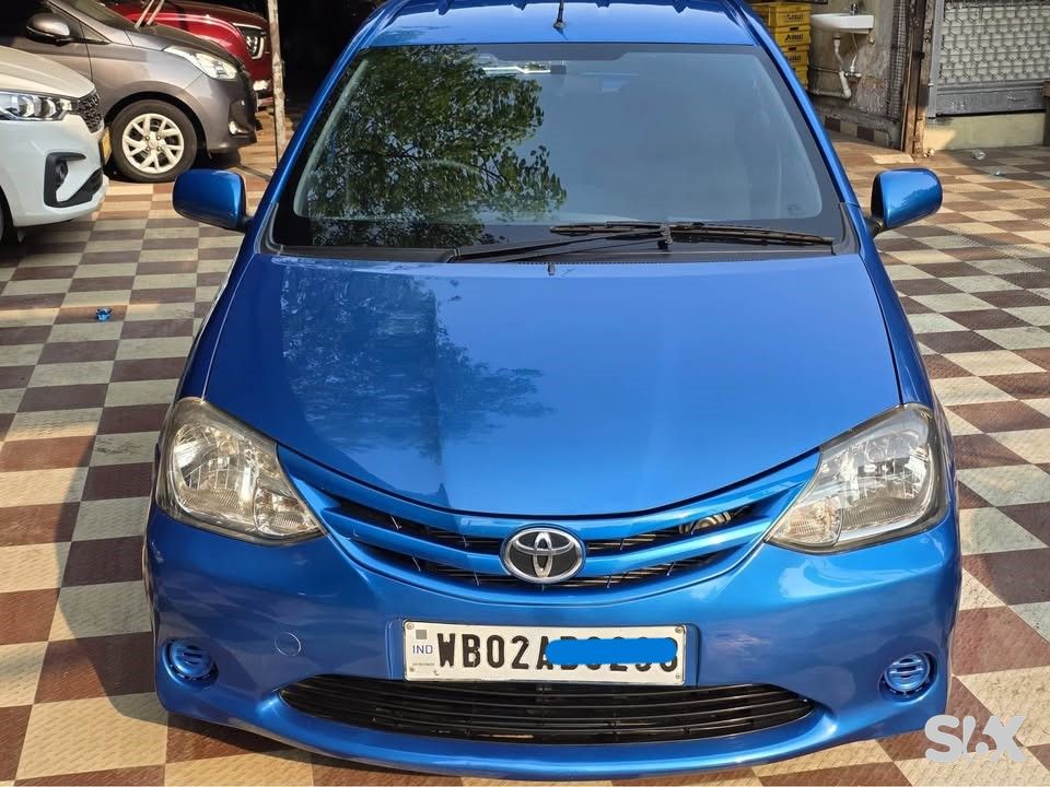 Toyota Etios liva-g Used cars in Model-etios