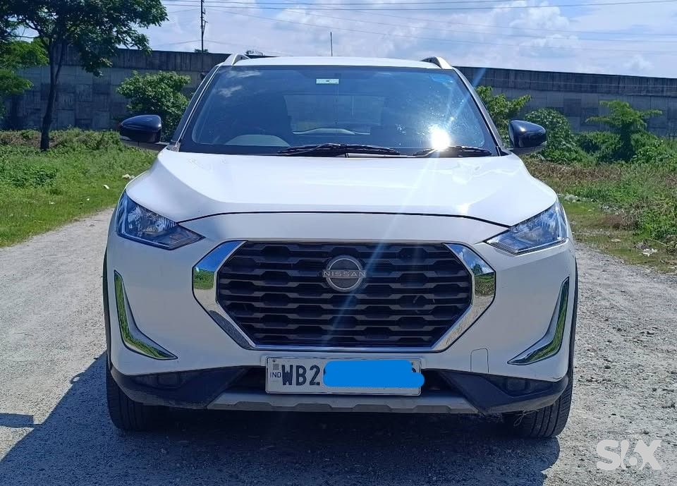 NISSIAN Magnite 10-xl Used cars in Model-magnite