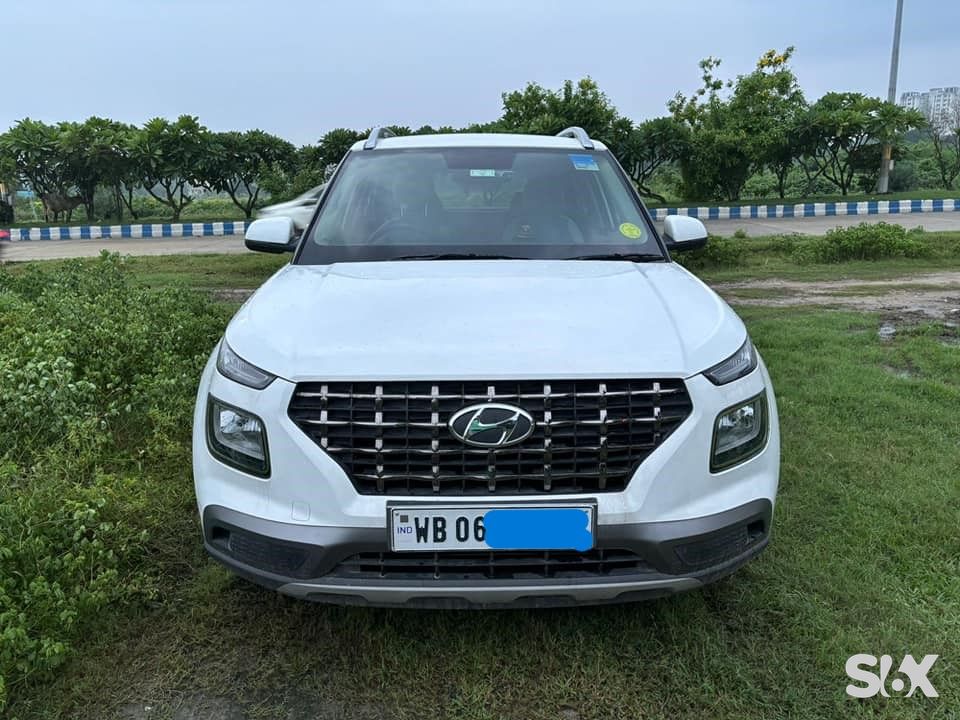 Hyundai Venue s Used cars in Model-venue