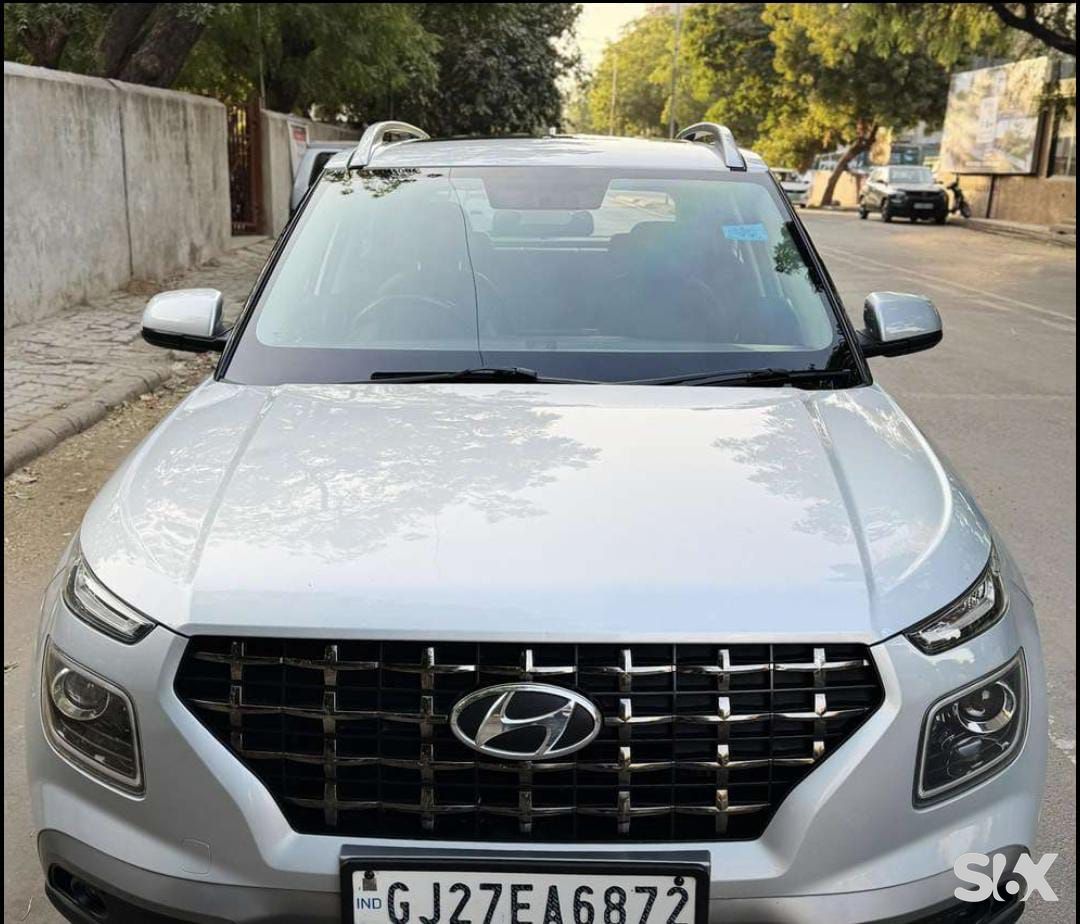 Hyundai Venue 15-crdi-sx-o-executive Used cars in Model-venue