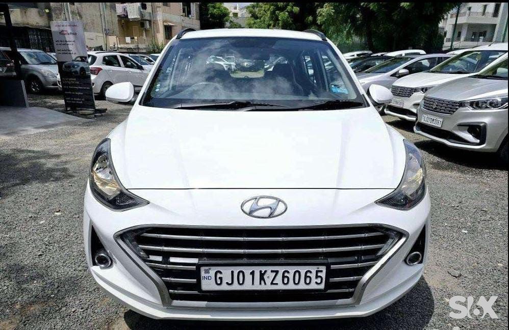 Hyundai Grand i10 Nios 12-kappa-vtvt-sportz-dual-tone Used cars in Model-grand-i10-nios