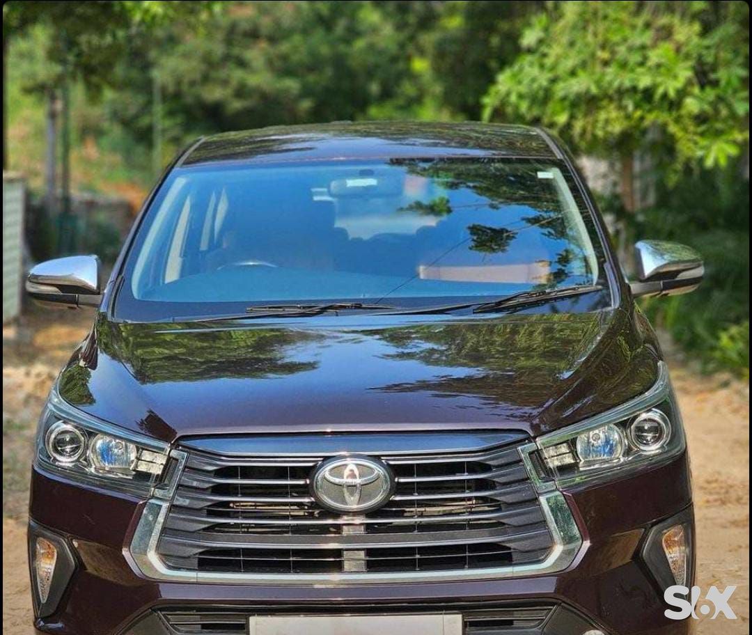 Toyota Innova Crysta 2016-2020-27-vx-at-7-str Used cars in Brand-toyota