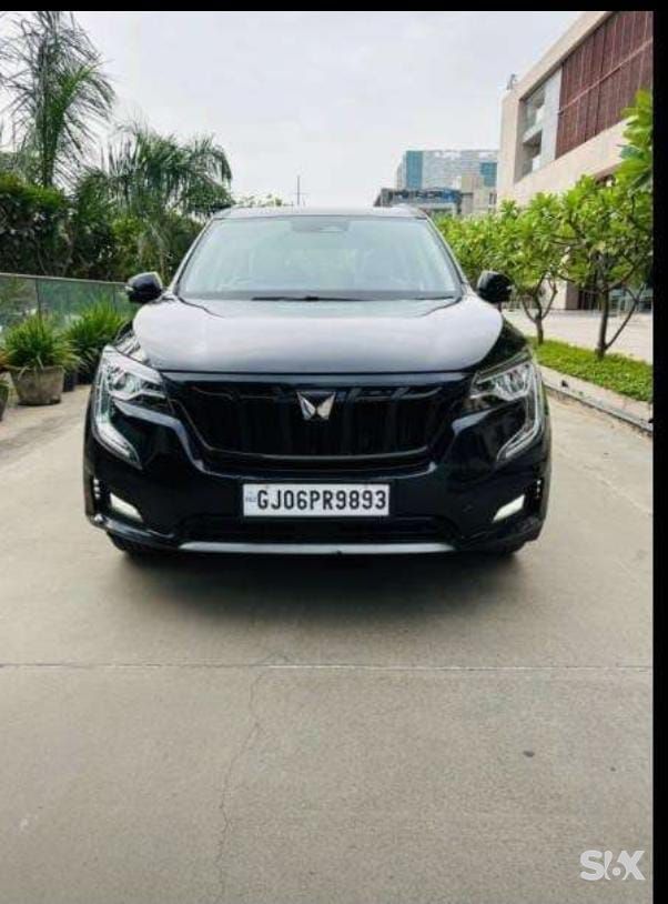 Mahindra XUV 700 22-ax-7-diesel-at-luxury-pack-7-str-awd Used cars in Geartype-automatic