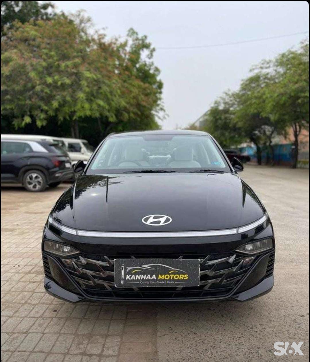 Hyundai Verna 15-s-plus-petrol-mt Used cars in Ahmedabad