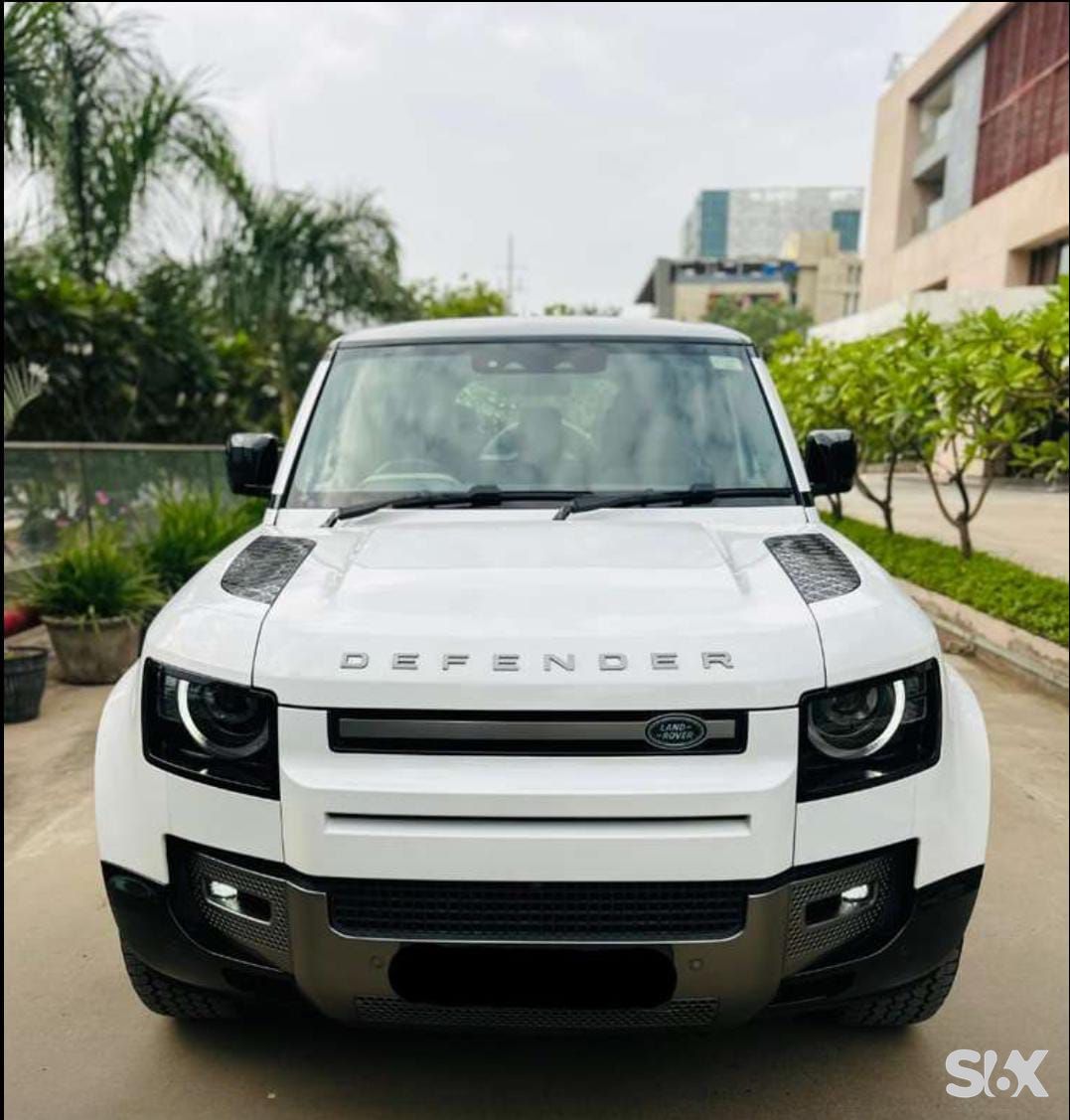 LAND ROVER Defender defender-30-diesel-110-hse Used cars in Ahmedabad