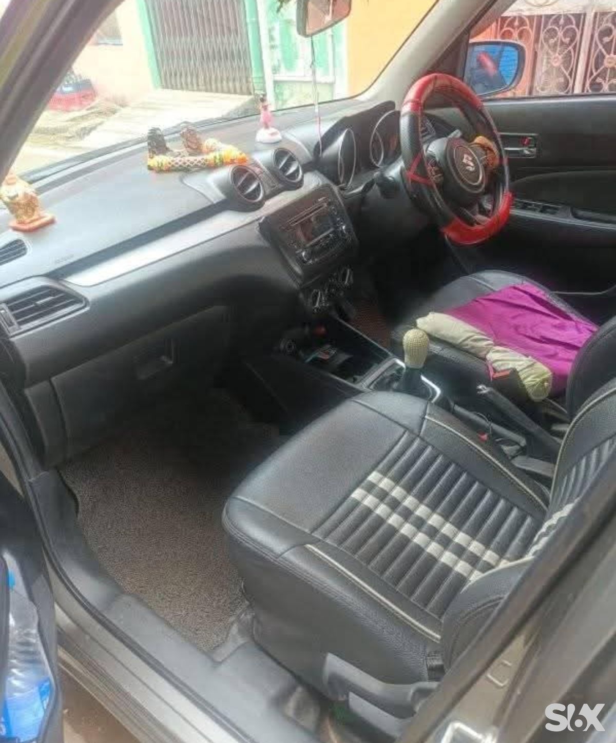 MARUTI SUZUKI Swift 12-vxi-o Used cars in Dhanbad