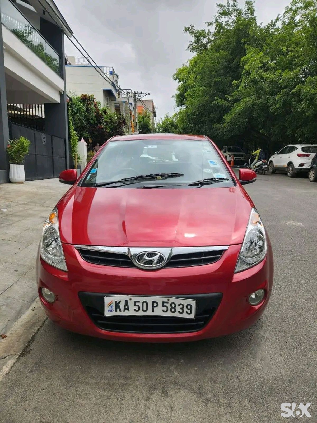 Hyundai i20 12-asta Used cars in Brand-hyundai