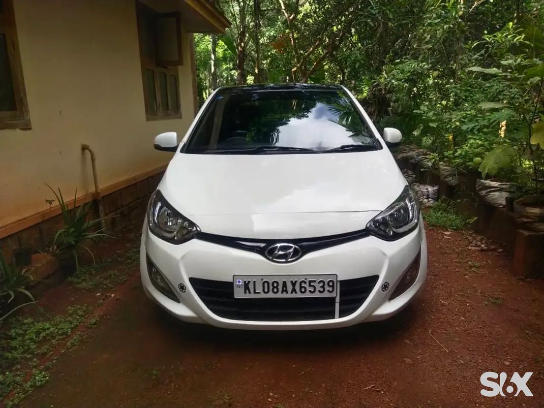 Hyundai i20 asta-option Used cars in Brand-hyundai