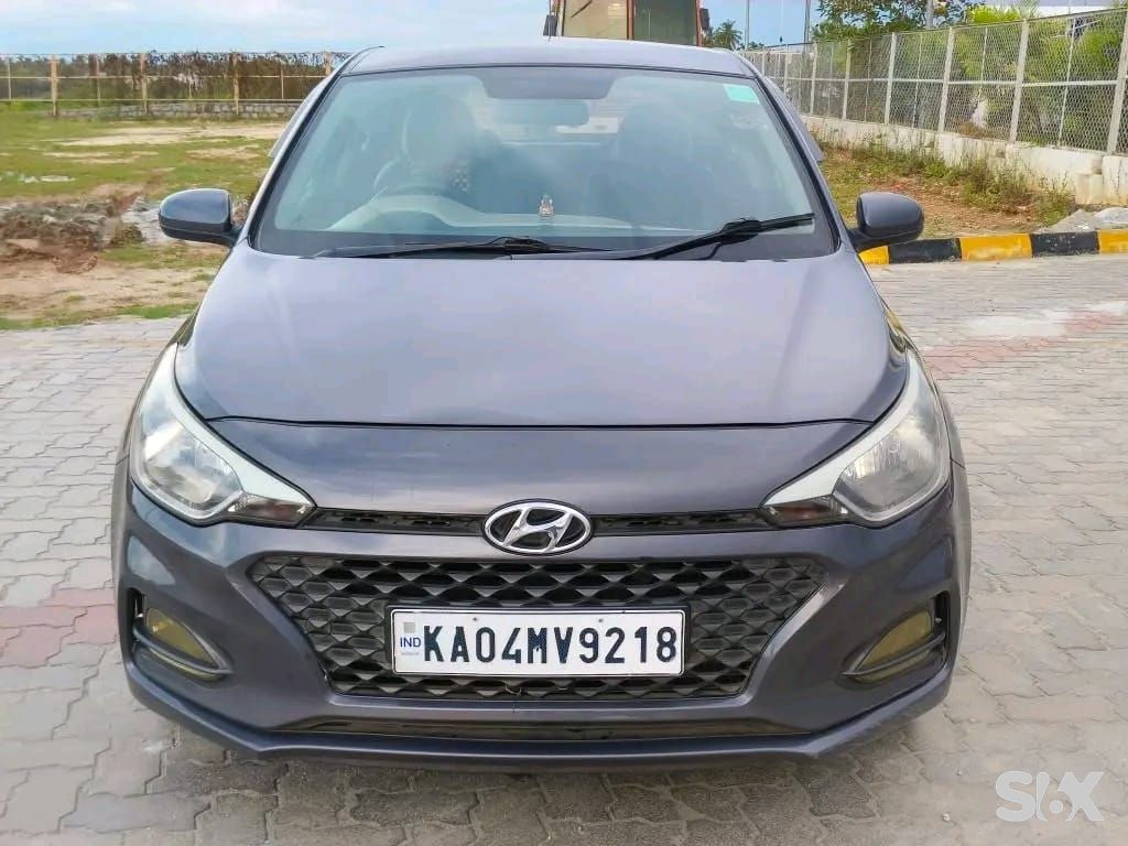 Hyundai i20 manga-crdi Used cars in Brand-hyundai