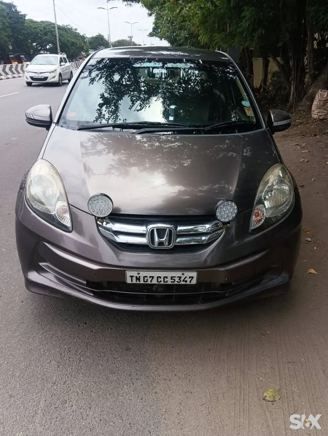 Honda Amaze 12-e-mt-i-vtec Used cars in Model-amaze