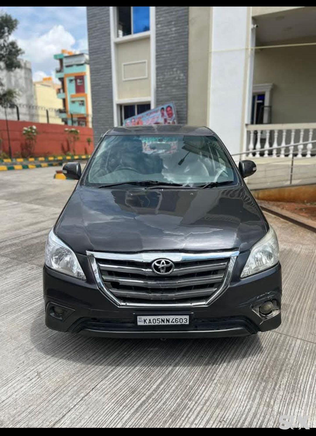 Toyota Innova 25-g3 Used cars in Brand-toyota