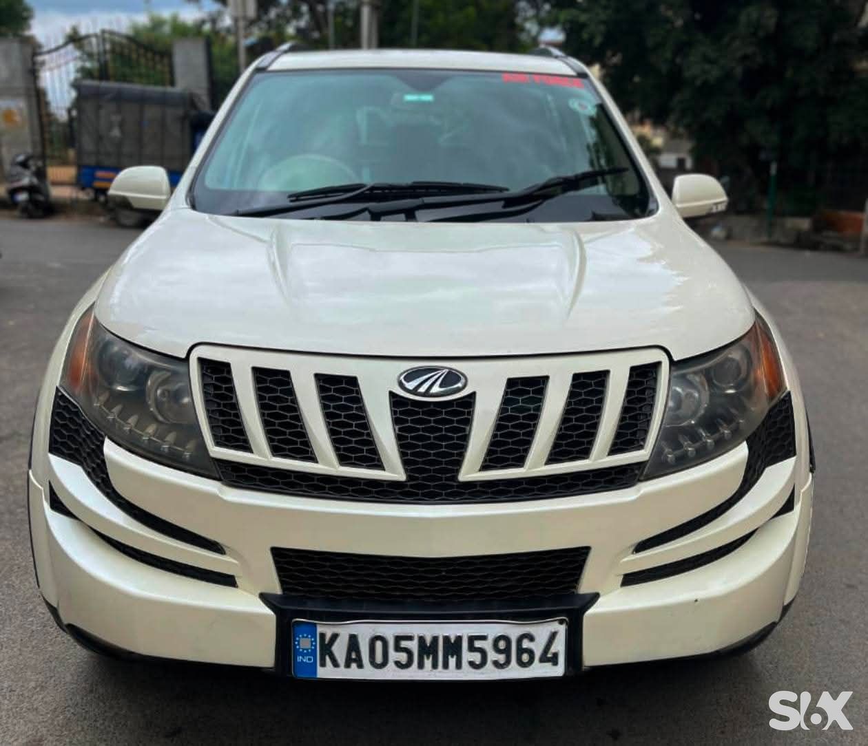 Mahindra XUV500 w8 Used cars in Brand-mahindra