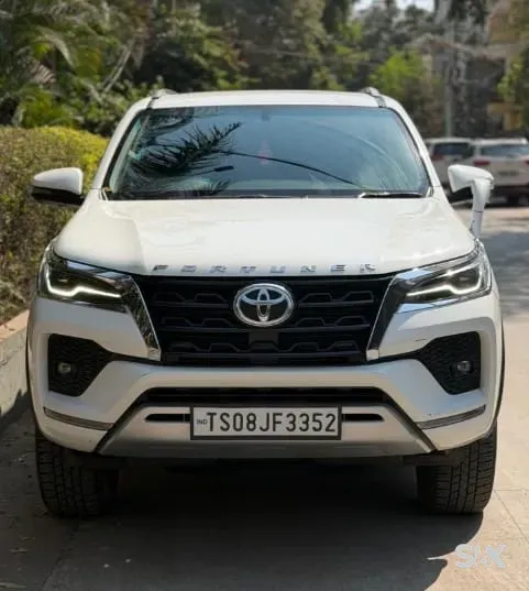 Toyota Fortuner 4x2-at-bsvi Used cars in Hyderabad