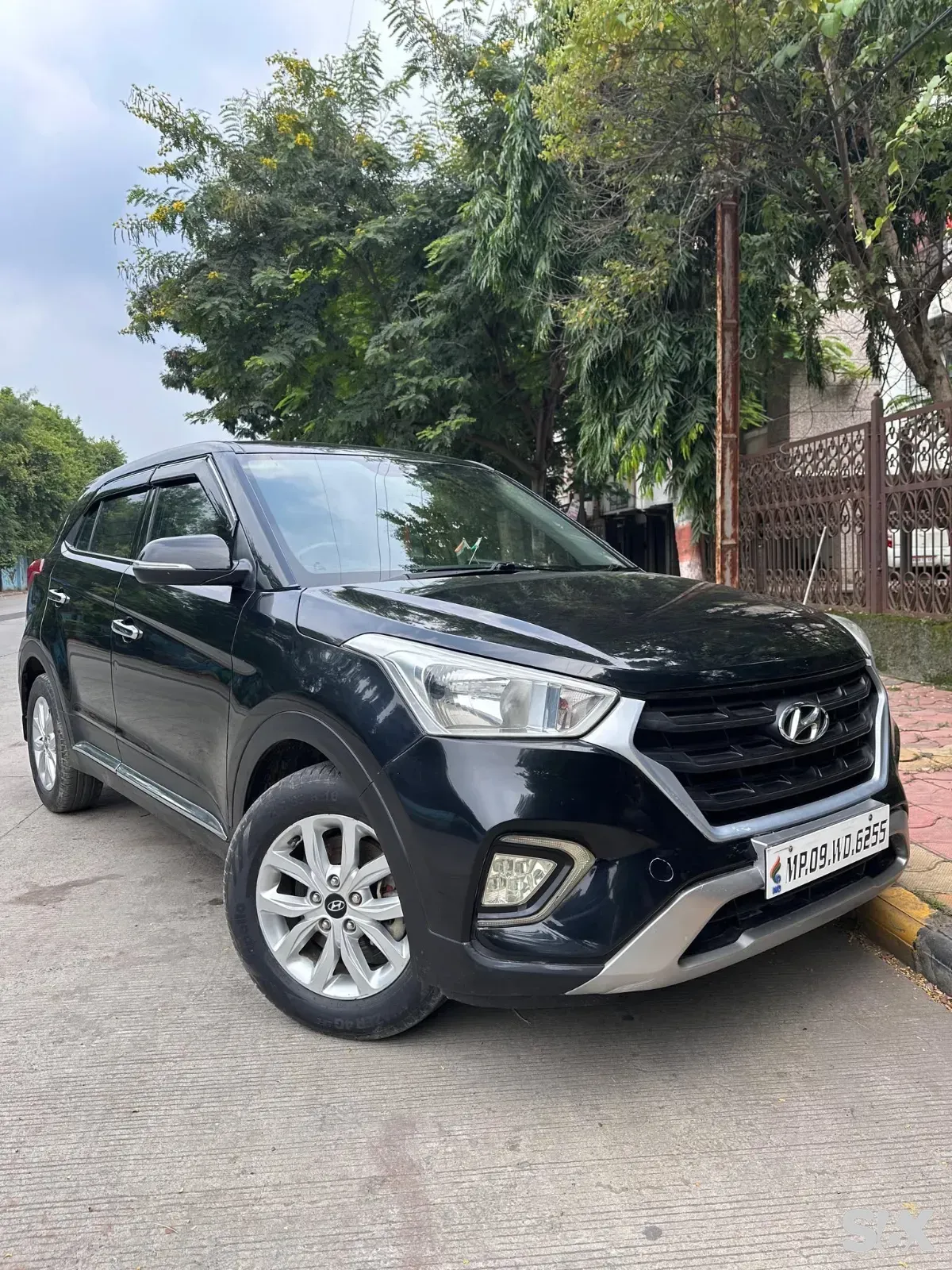 Hyundai creta  14-crdi-e-plus Used cars in Indore