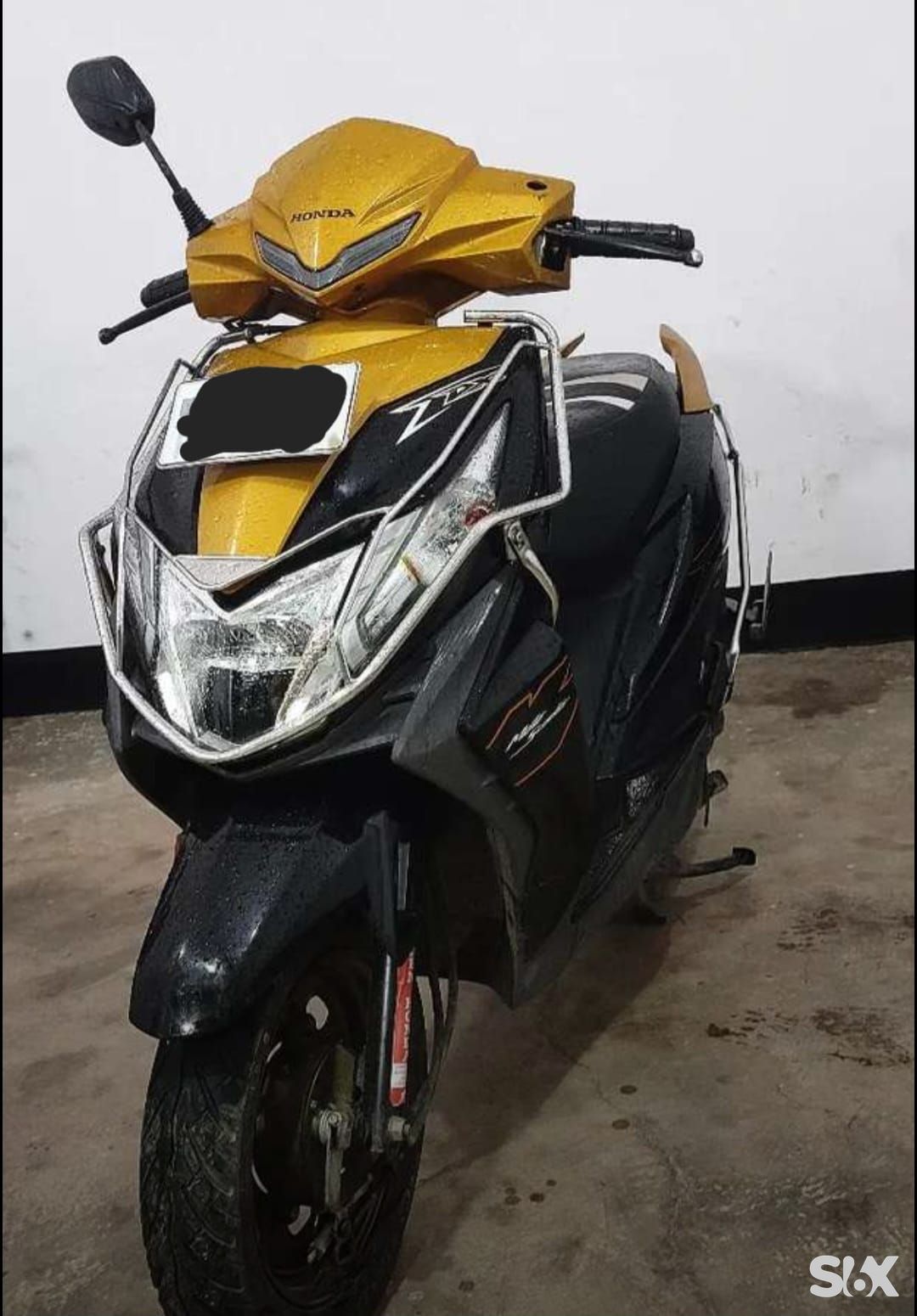 Honda Dio deluxe Used scooty in Brand-honda