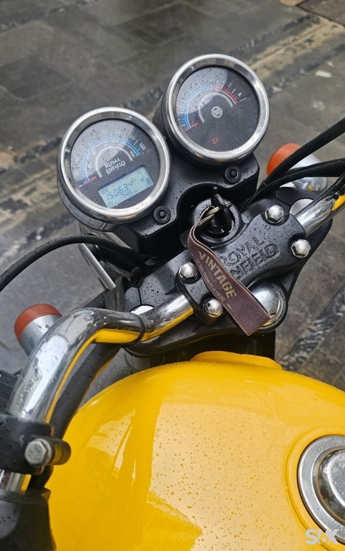 Royal Enfield Thunderbird  350-es Used bikes in Brand-royal-enfield