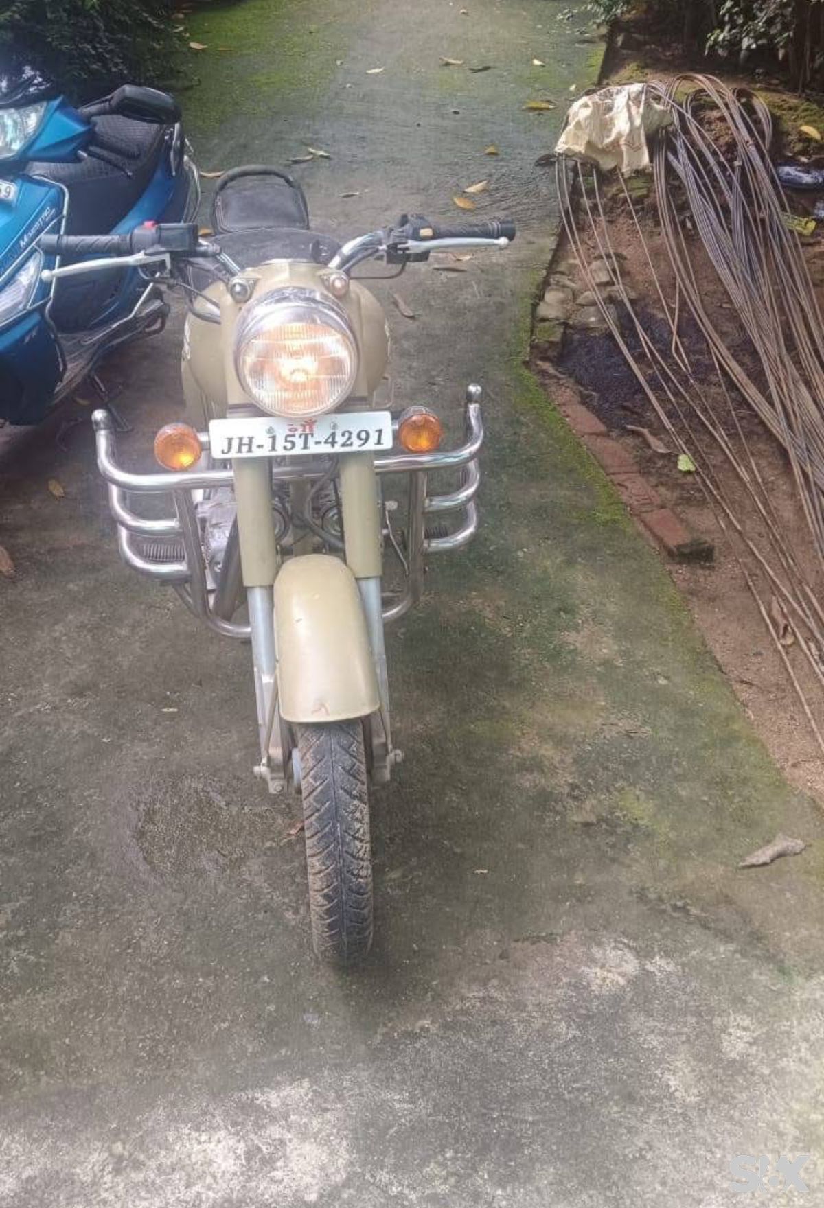 Royal Enfield Classic 500 original Used bikes in Brand-royal-enfield