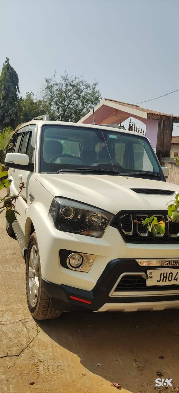 Mahindra Scorpio 2020-2022-22-s11-2wd Used cars in Model-scorpio