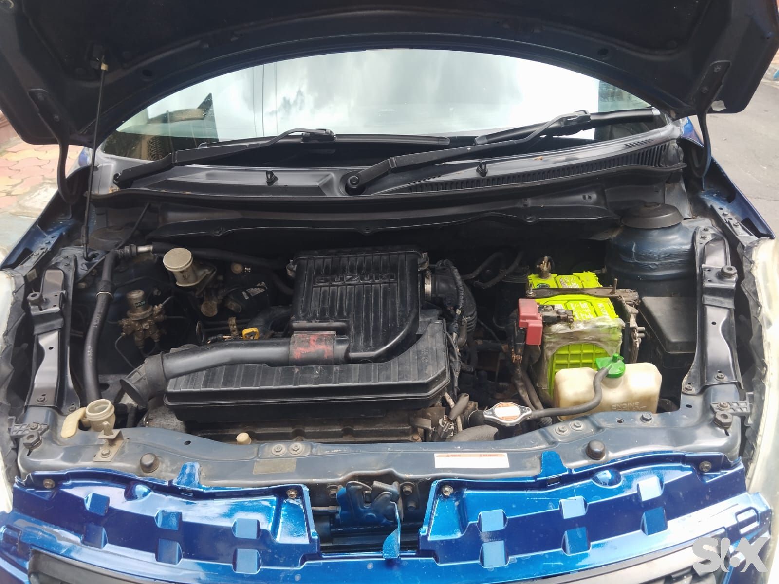 MARUTI SUZUKI Swift vxi-abs-bsiv Used cars in Model-swift