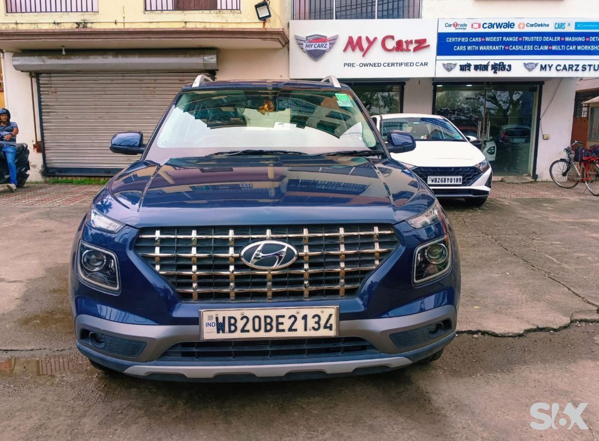 Hyundai Venue 10l-turbo-gdi-sxo-mt Used cars in Model-venue