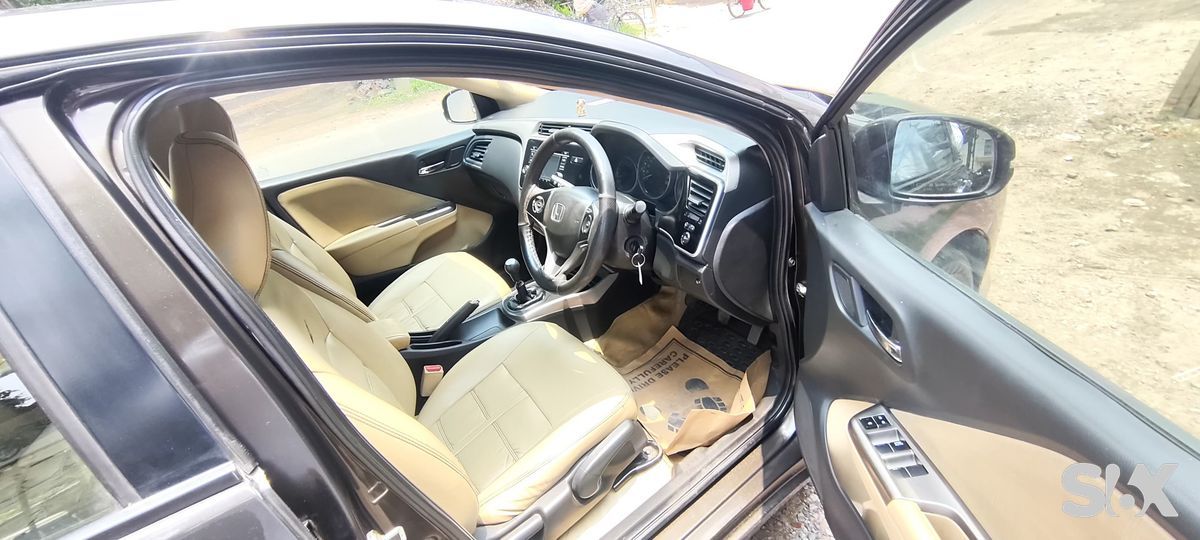 Honda City 2014-2017-15-s-i-vtec Used cars in Model-city