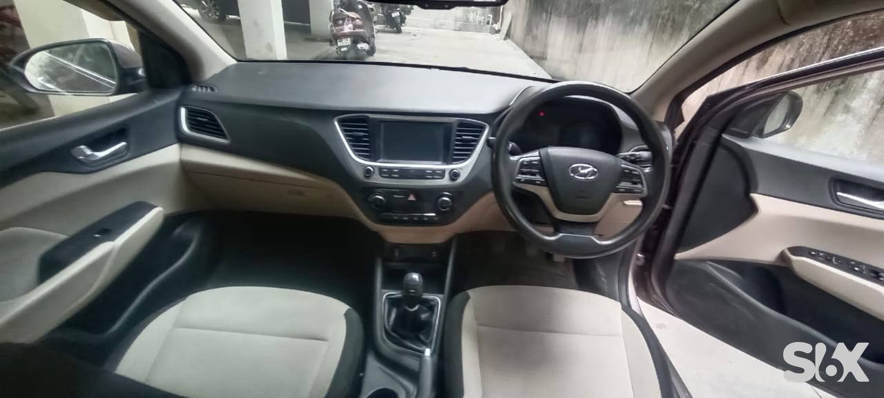 Hyundai Verna 16-sx-o-crdi Used cars in Model-verna