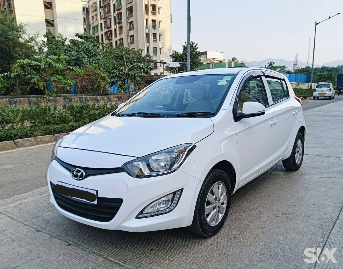 Hyundai i20 12-sportz-mt Used cars in Model-i20