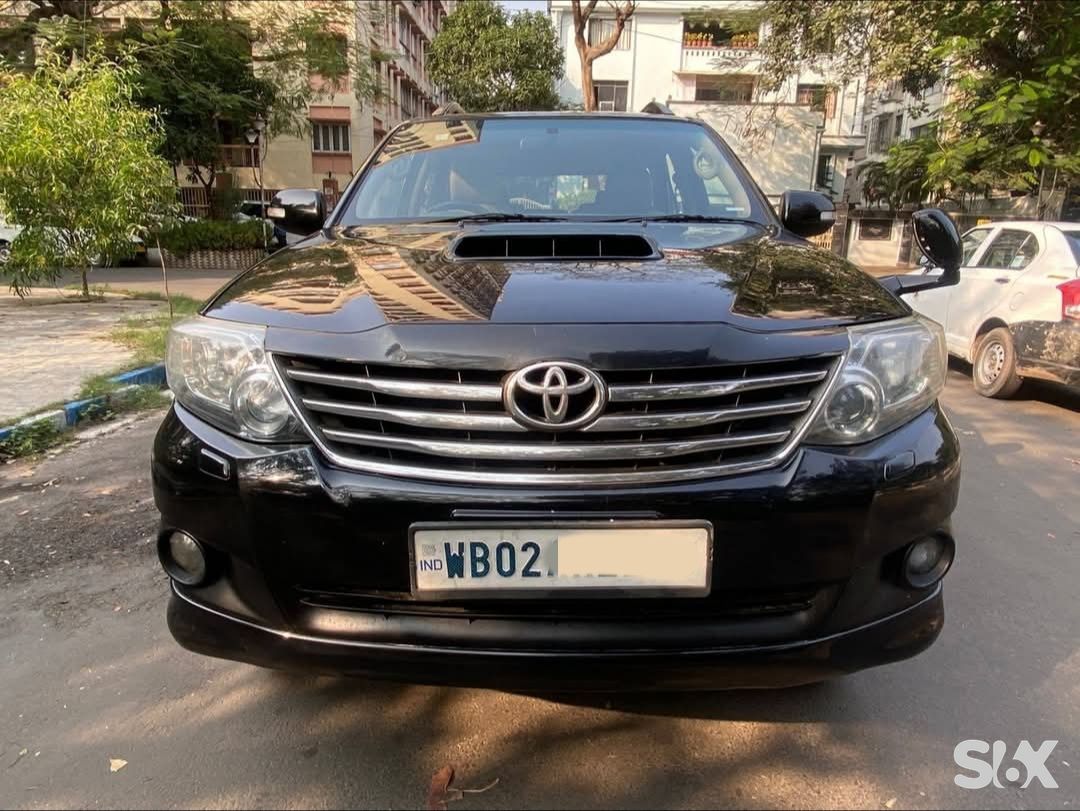 Toyota Fortuner 30-l-2-wd Used cars in Model-fortuner